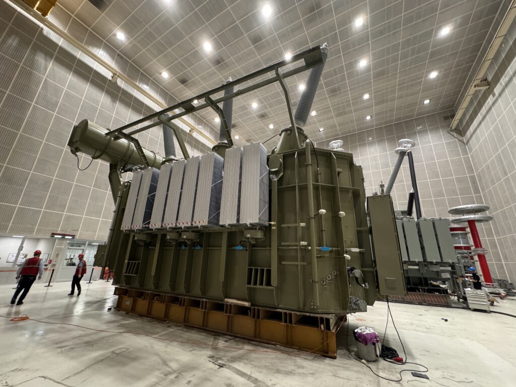 Tartu-Kiisa 2×200 MVA 330 kV jõutrafo