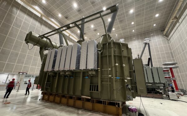 Tartu-Kiisa 2×200 MVA 330 kV jõutrafo